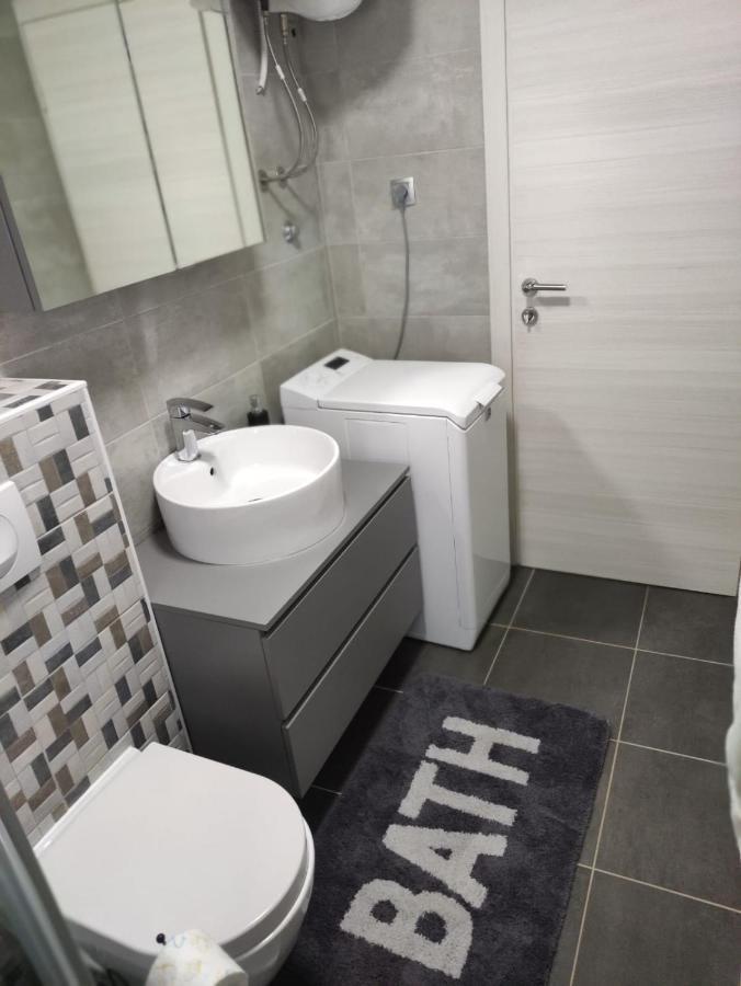 Apartman Ivana Biograd Na Moru Exterior photo