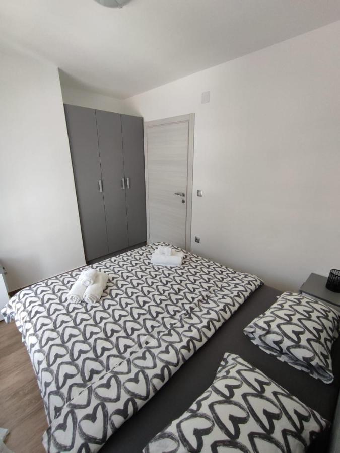 Apartman Ivana Biograd Na Moru Exterior photo